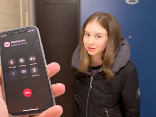 Хорошо что моя подруга всегда опаздывает, я успеваю трахнуть её подруг