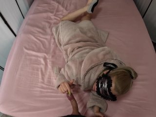 Когда ты хочешь сосать член перед сном