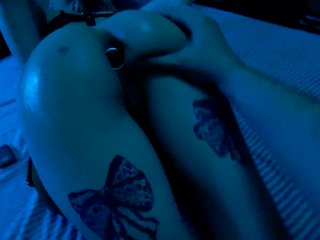 Моя попка такая горячая в масле что невозможно себя контролировать