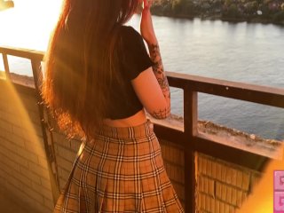 Нет ничего лучше утренней сигареты и мокрого минета от соседа