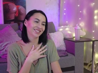 От класса к камере: её фитнес путешествие