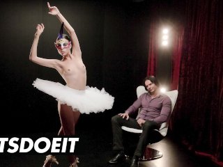 Чувственный фетиш секс с замаскированной красавицей Jessica X