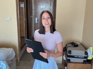 а hotel manager did a great job handling а customer's complaint.