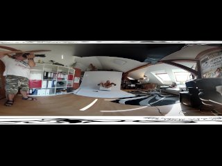 Claudia Mac 02 - За кулисами перед видео мастурбации 3DVR 360 UP-DOWN