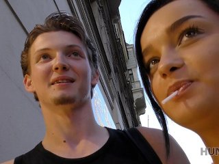 HUNT4K. Erica Black согласна на секс за деньги даже на виду у парня