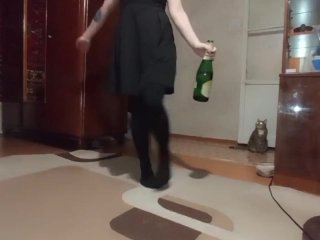 После вечеринки, я дала себе в анал - GeroinNut