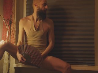 Дрочка с большой порцией спермы в конце. Милый и романтичный вечер.