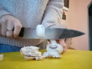 Готовлю очень вкусную яичницу. Рецепт вкусного завтрака