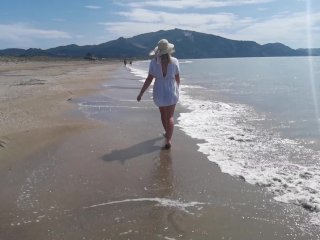 Познакомился с девочкой на солнечных островах и она позволила мне трахать её раком