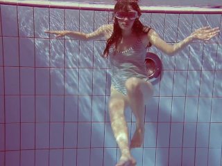 Сексапильная порнозвезда петитная худенькая русская тинка Libuse